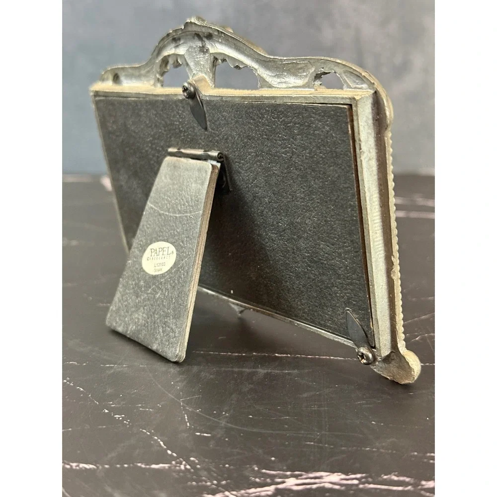 Vintage Papel‎ 90s Floral Pewter Baroque Frame Holds 3 Wallet Photos 1.5